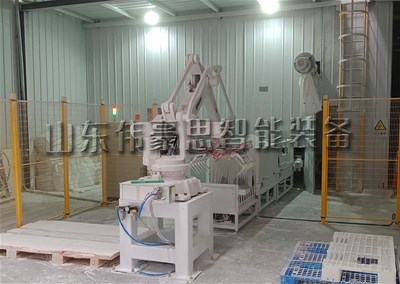 超細粉自動碼垛機器人，25KG袋料全自動碼垛設備現(xiàn)場